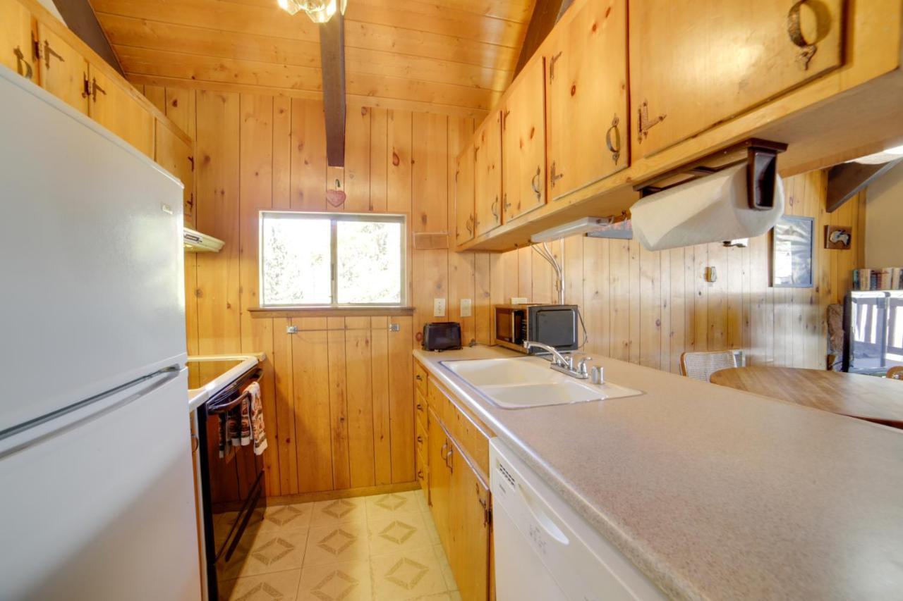 With Fireplace And Mountain Views * Mammoth Lakes